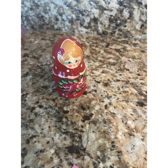 Handpainted Russian Matryoshka Dolls 5 Nesting Red with Flowers 4” - Picture 4 of 4